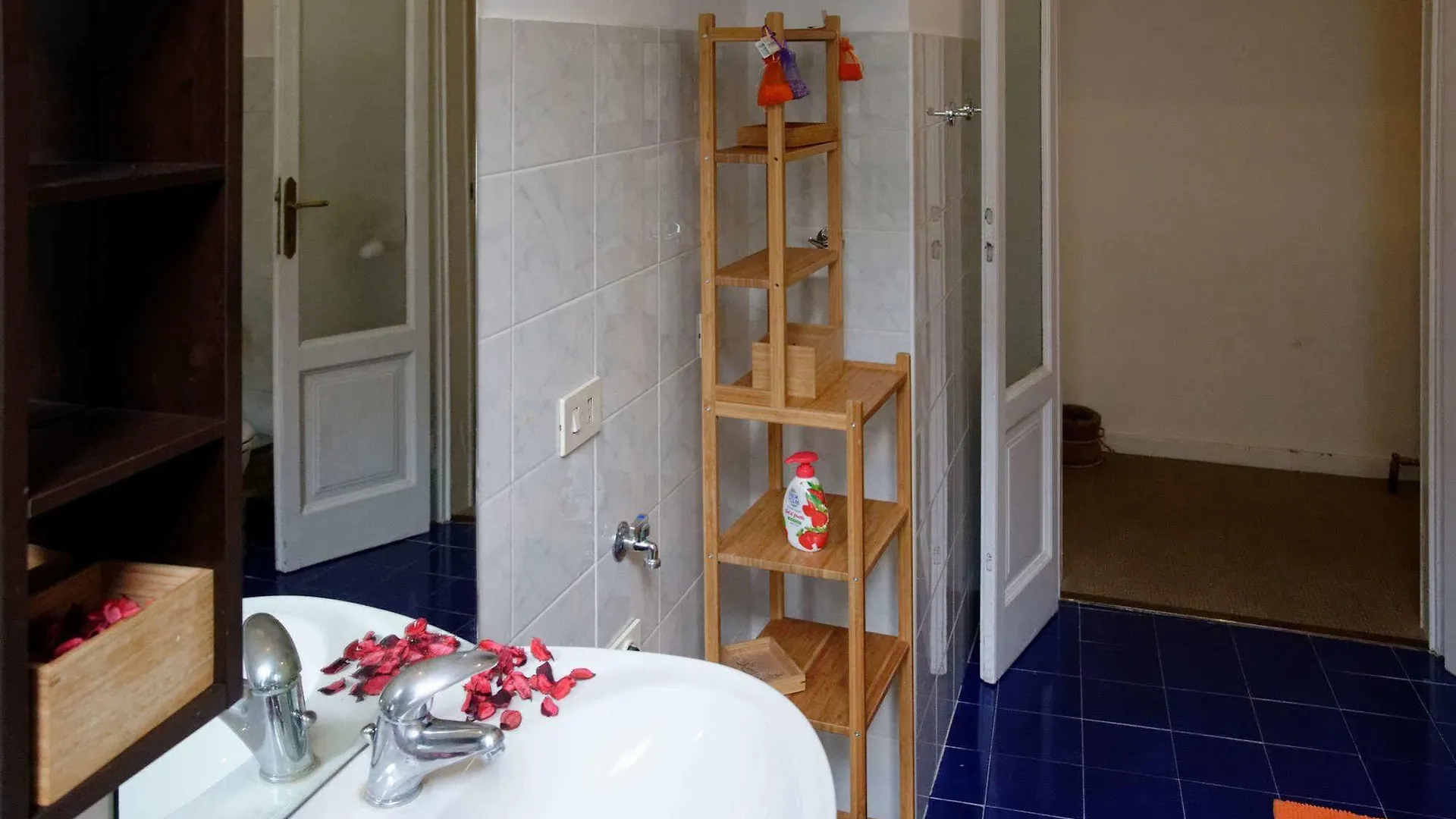 Guest house Innperfect Suite Milan Italy